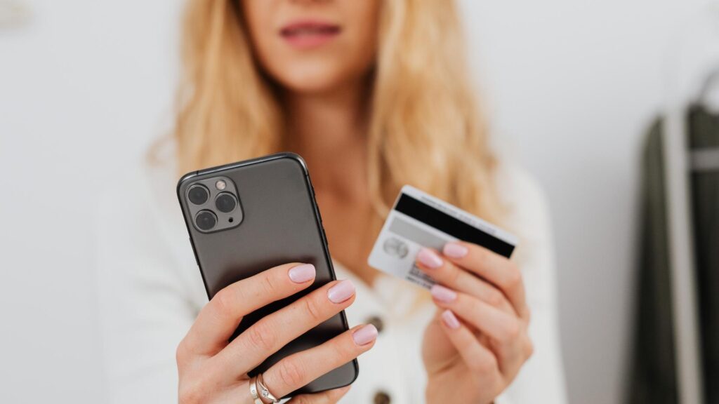 A Quick Guide to Chase Freedom Unlimited® — Cashback, Fees & How to Apply